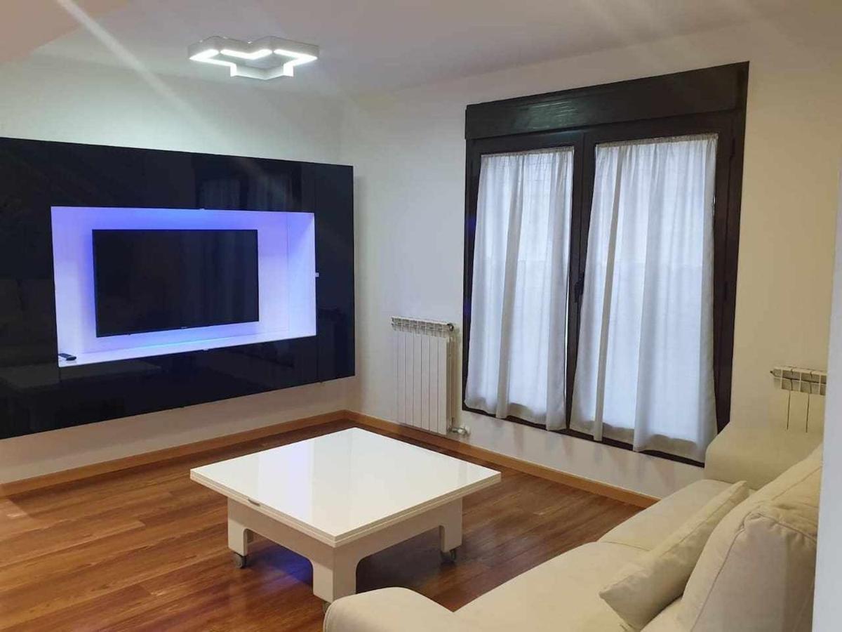 Апартаменты Centro Aparcamiento Gratuito Al Lado Del Pilar Сарагоса Экстерьер фото